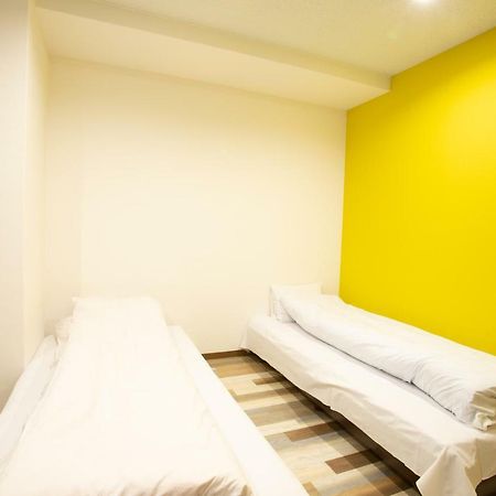 123 Guesthouse Osaka Bagian luar foto